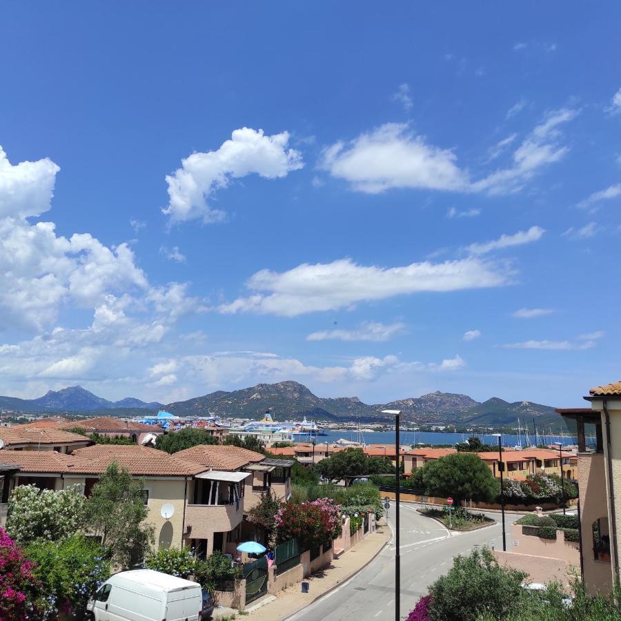 Vista Mare Olbia Bed and Breakfast Buitenkant foto