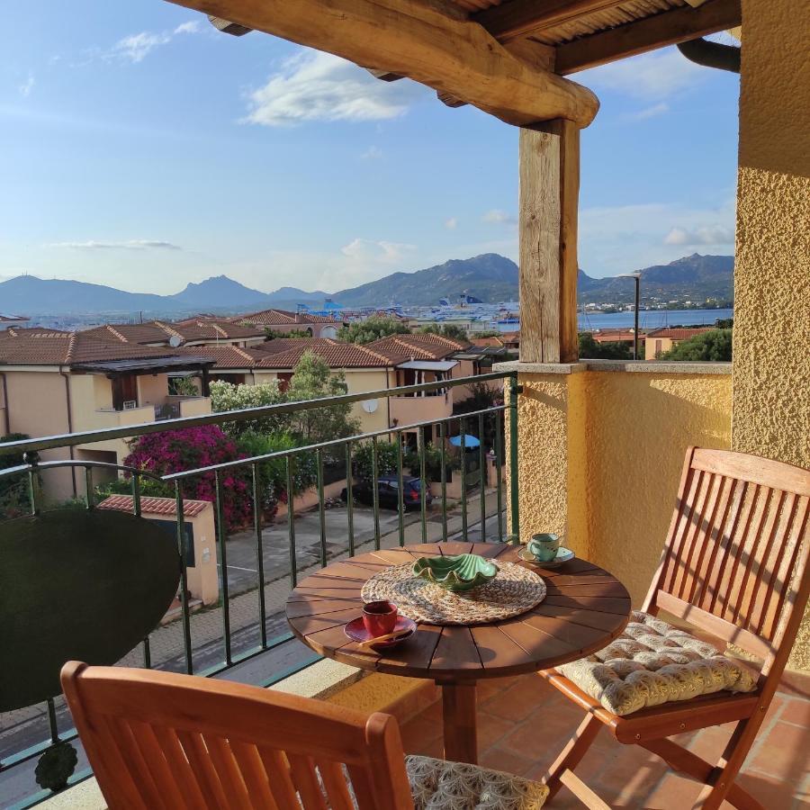 Vista Mare Olbia Bed and Breakfast Buitenkant foto